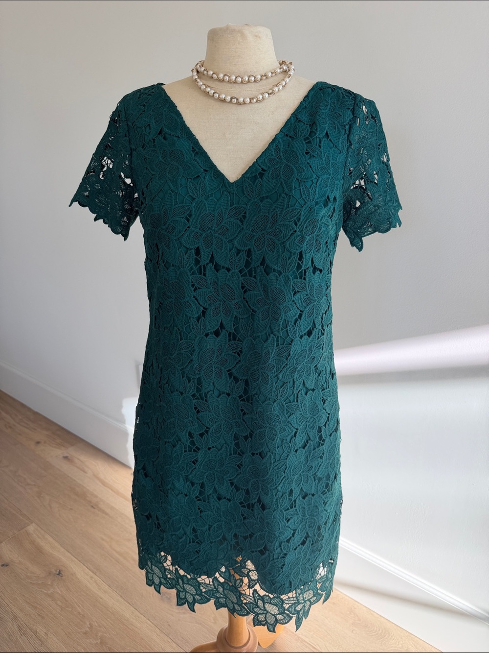 Women's green Lace V-Neck Short Sleeve Dress